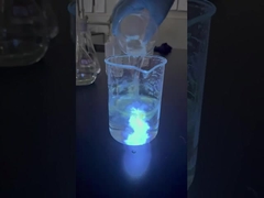 Expérience de luminescence au luminol
